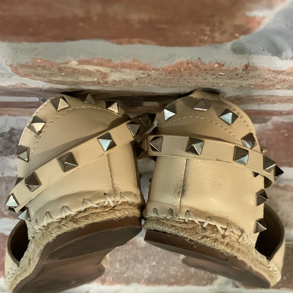 Valentino Rockstud Flat Espadrille - Picture 10 of 10